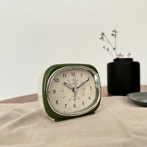 Square Round Silent Alarm Clock - Green