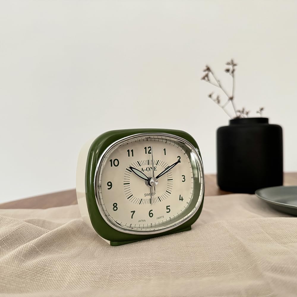 Square Round Silent Alarm Clock - Green