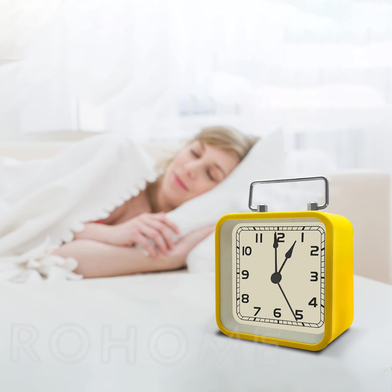 Retro Small Alarm Clock with Night Light and Silent Quartz Movement