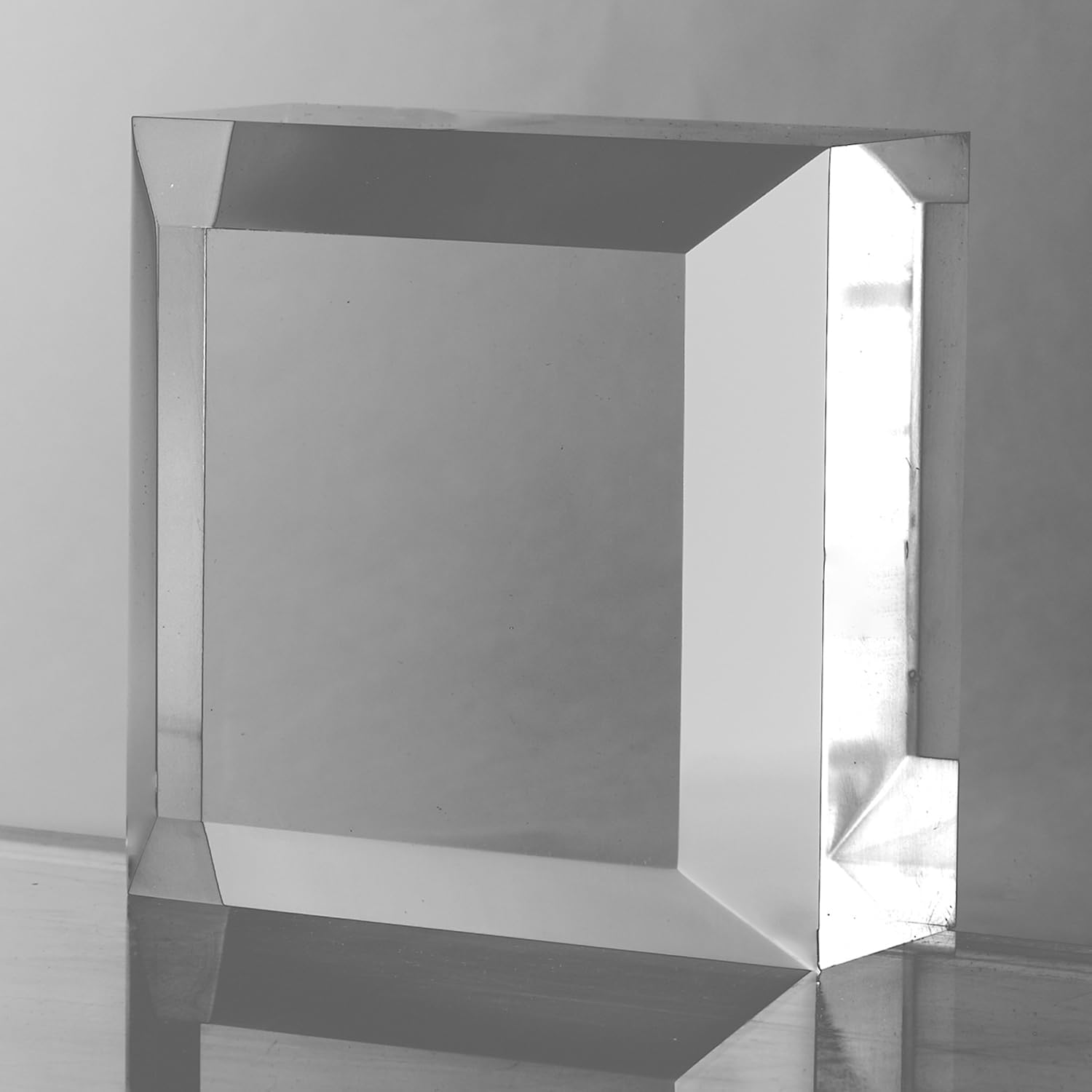 CiaoHER 2in Beveled Acrylic Display Pedestal Stand