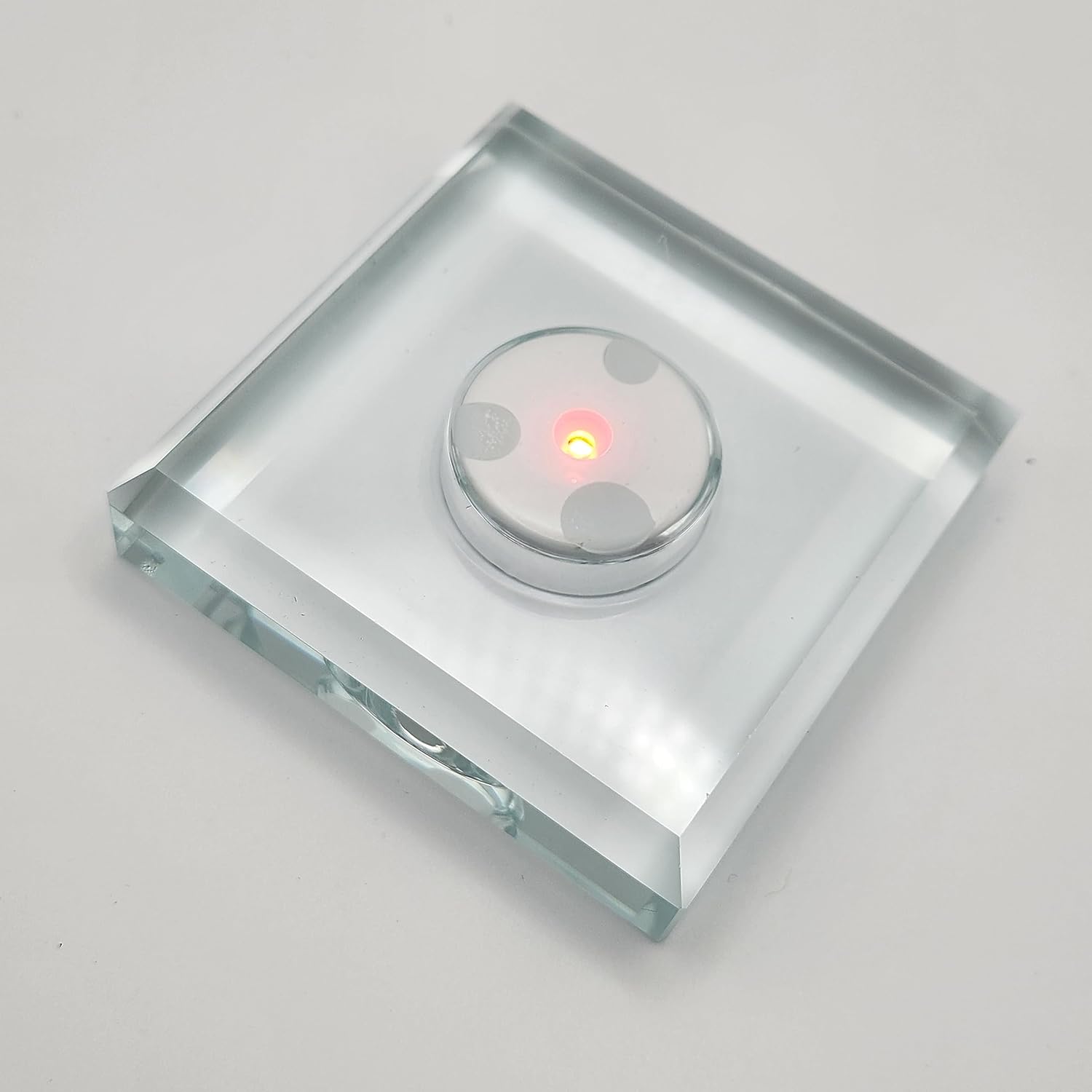 Rechargeable LED Crystal Base for Art Display