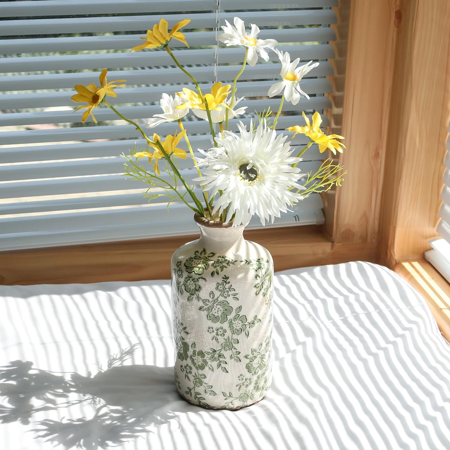 Ronasip 8 Inch Retro Crackle Glaze Ceramic Vase