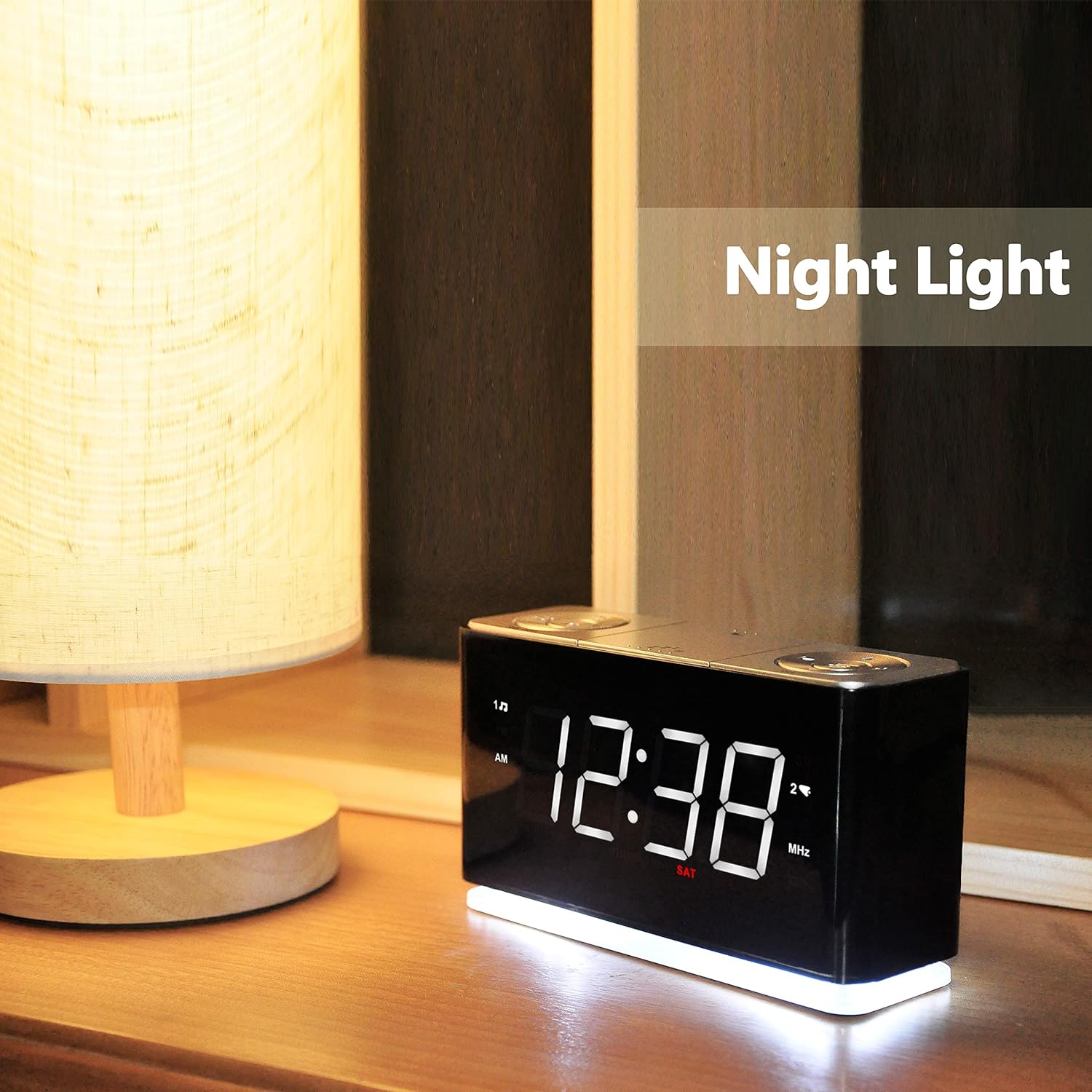 iTOMA Bluetooth Clock Radio with Dual Alarm and USB Charging