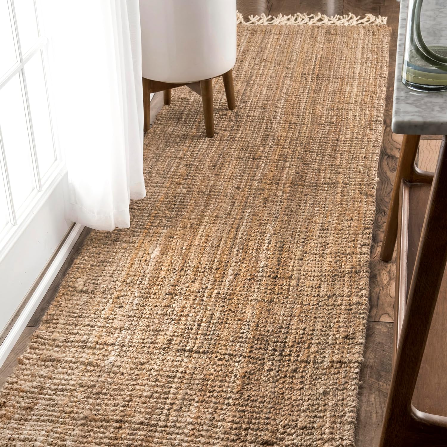 nuLOOM Raleigh Farmhouse Jute Tasseled Runner Rug
